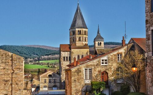 Kloster Cluny  - © PackShot - Fotolia