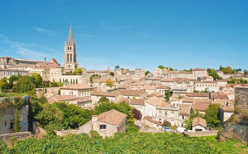 St. Emilion - Stadtansicht - © slava - Fotolia