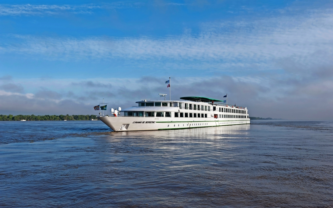 MS Cyrano de Bergerac