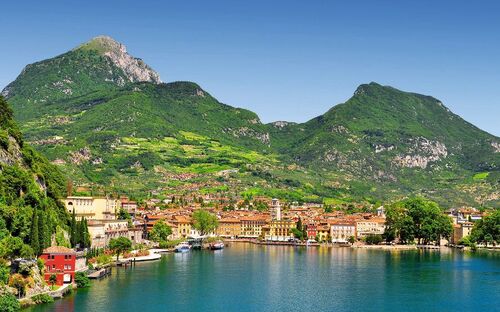 Riva del Garda - Stadtbild - © vencav - Fotolia