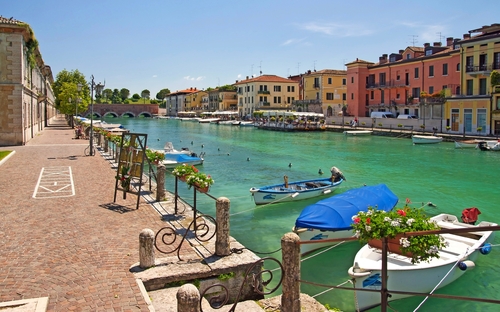 Peschiera Del Garda  - © autofocus67 - stock.adobe.com