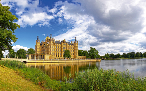 Schweriner Schloss - © katatonia - Fotolia