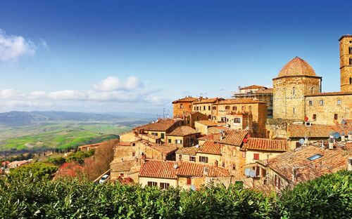 Blick auf Volterra - © Freesurf - Fotolia