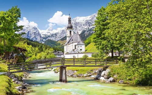 Ramsau - Pfarrkirche St. Sebastian - © JFL Photography - Fotolia