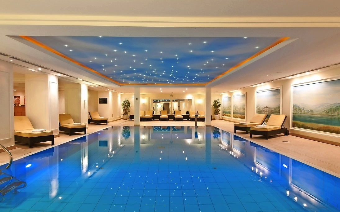 Hotel Maritim Dresden - Hotelhallenbad - Maritim Hotel Dresden