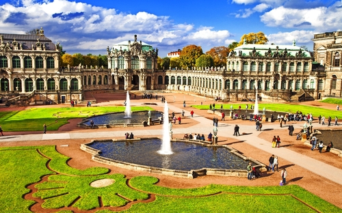 Dresden - Zwinger - © Freesurf - stock.adobe.com