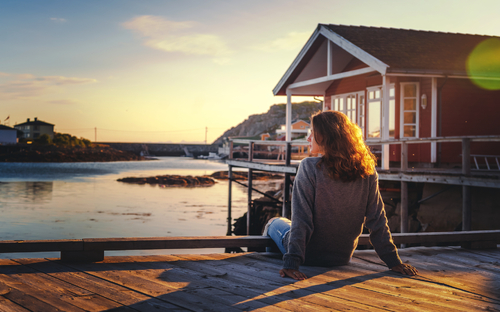 Lofoten - Rorbu-Fischerhütte - © olezzo - stock.adobe.com