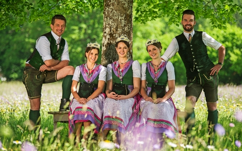 Narzissenfest - Prinzessinnen