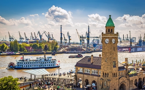 Hamburg - Landungsbrücken