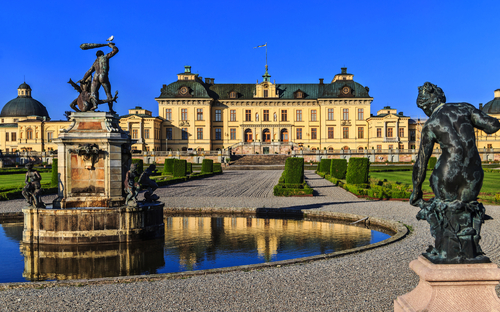 Stockholm - Schloss Drottningholm - © leventina - stock.adobe.com