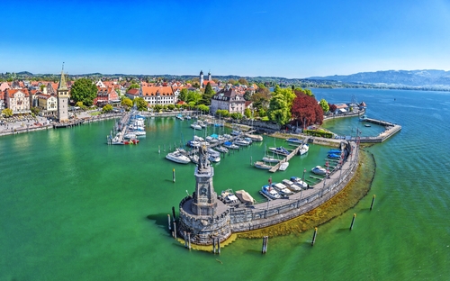 Lindau - Hafen - © bbsferrari - stock.adobe.com