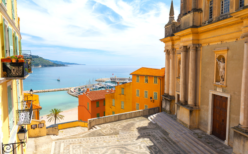 Menton in Südfrankreich - © lukaszimilena - stock.adobe.com