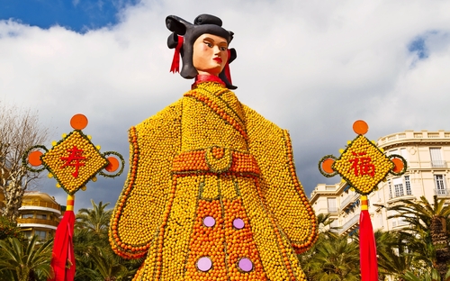 Zitronenfest in Menton - © anitasstudio - stock.adobe.com