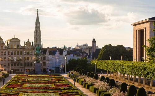 Stadtbild von Brüssel bei Sonnenuntergang