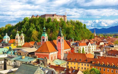 Ljubljana - Blick auf das Schloss - © kasto - Fotolia