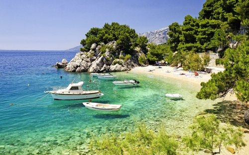 Makarska Riviera - © lukaszimilena - Fotolia