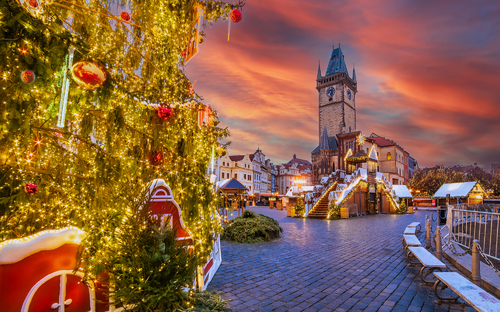 Prag - Weihnachtsmarkt - © cristianbalate - stock.adobe.com