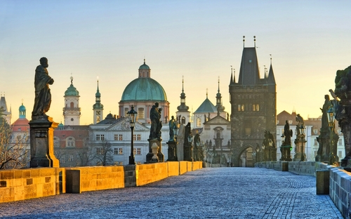 Prag - Karlsbrücke - © LianeM - Fotolia
