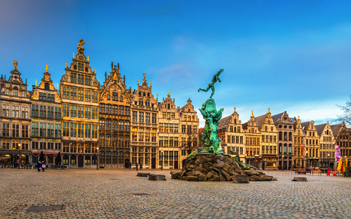 Antwerpen - Grote Markt - © SeanPavonePhoto - stock.adobe.com