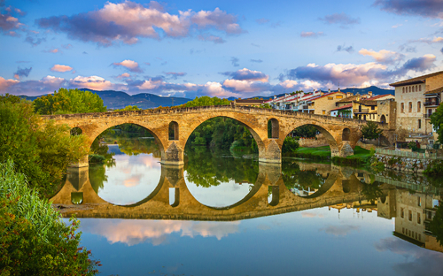 Puente la Reina - © Max Maximov. All Rights Reserved.