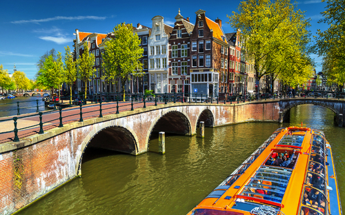 Amsterdamer Grachten - ©janoka82 - stock.adobe.com