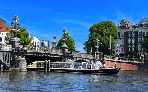 Grachtenfahrt Privatboot Amsterdam