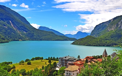 Molvenosee - Ausblick - © Arseniy Krasnevsky - stock.adobe.com