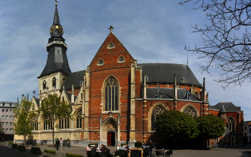 Hasselt - St.-Quintinus-Kathedrale - © float - stock.adobe.com