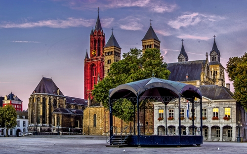 Maastricht - Vrijthof - © Geert Bollen - stock.adobe.com