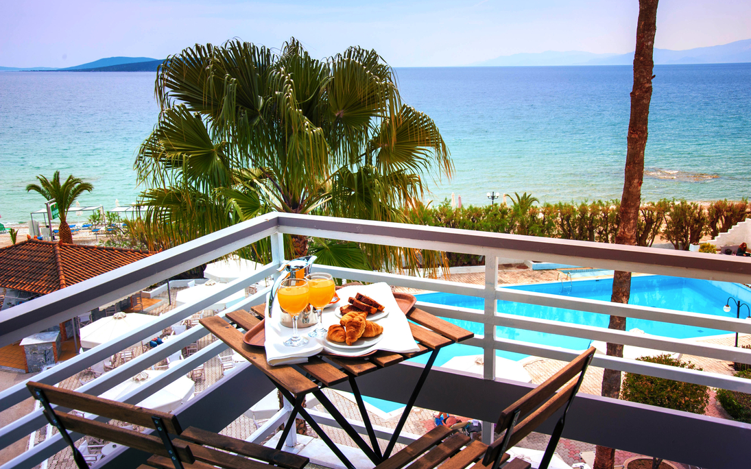The Grove Seaside Hotel - Balkon