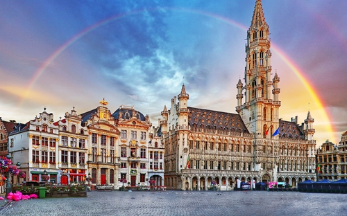 Brüssel - Rathaus am Grand Place - © TTstudio - stock.adobe.com