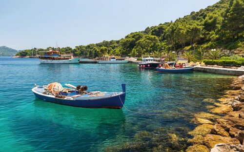 Kroatische Küste - © Andrey Bodrov - Fotolia