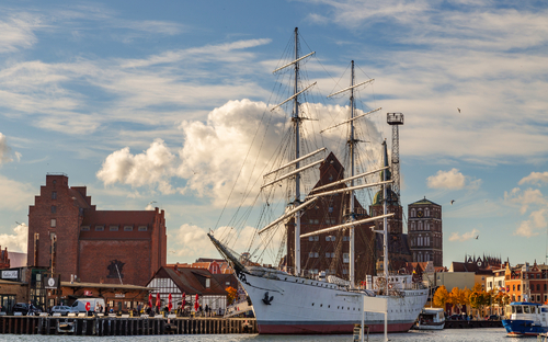 Stralsund - Segelschiff Gorch Fock - © Andreas Hiekel
