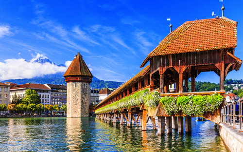 Luzern - Kapellbrücke - ©emperorcosar - stock.adobe.com