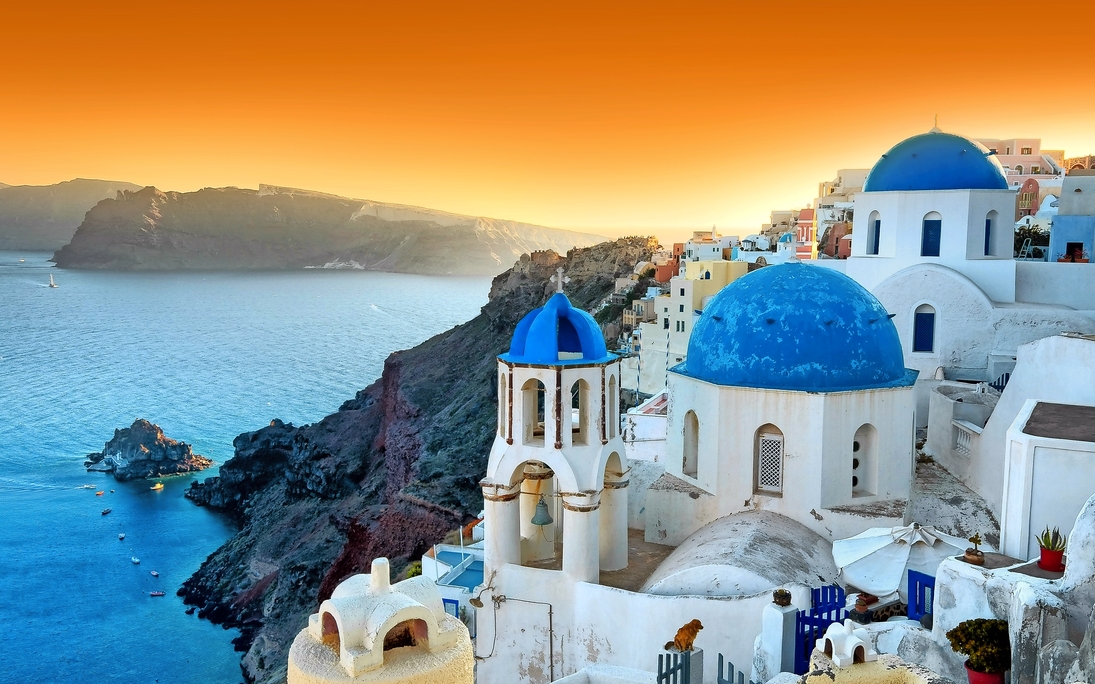 Santorini - Oia - © refresh(PIX) - stock.adobe.com