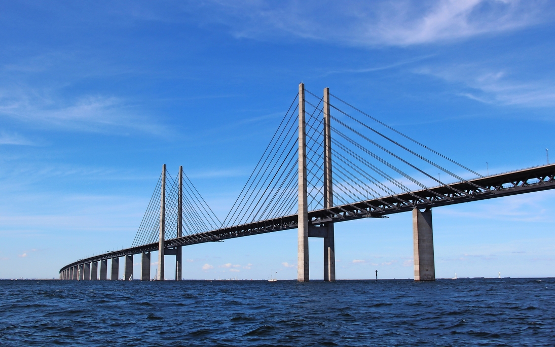 Öresund Brücke - Verbindung zwischen Dänemark und Schweden - © TobiasW - Fotolia